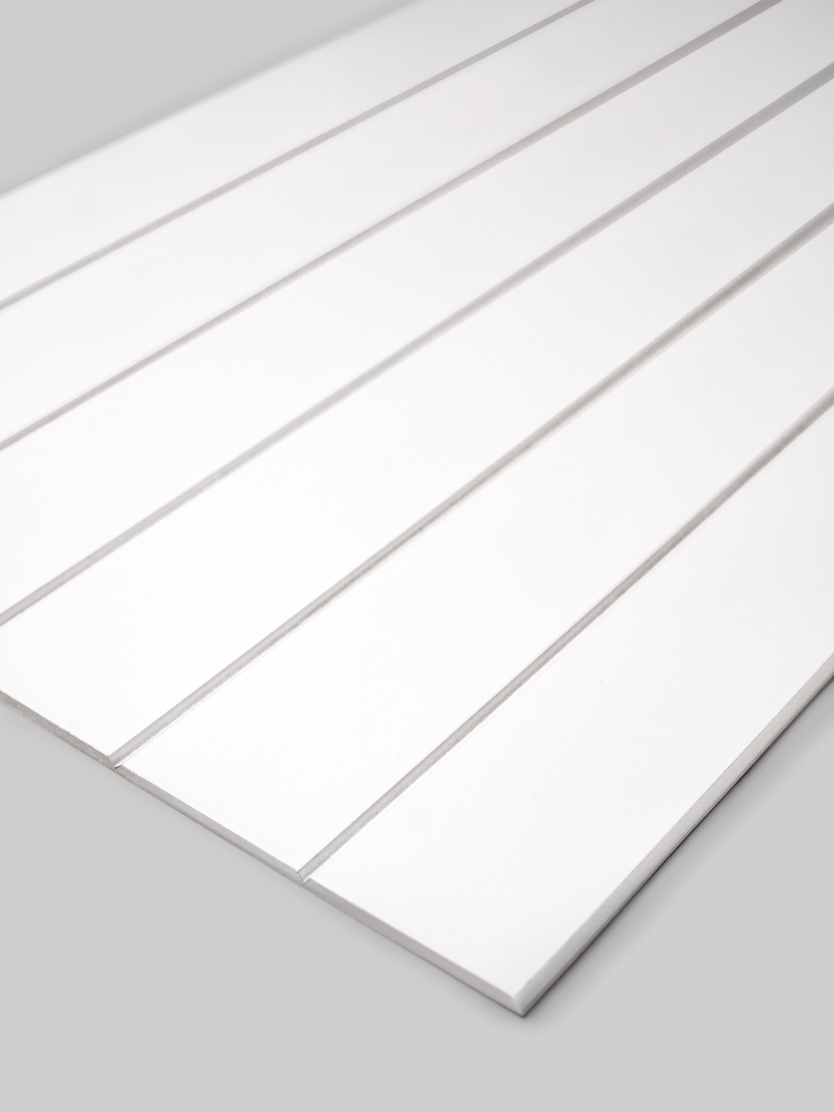 10cm Shiplap Panelling - Full Board (2400L x 600W)